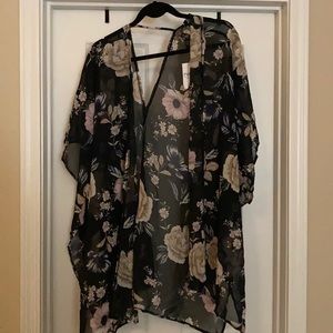 Black floral kimono